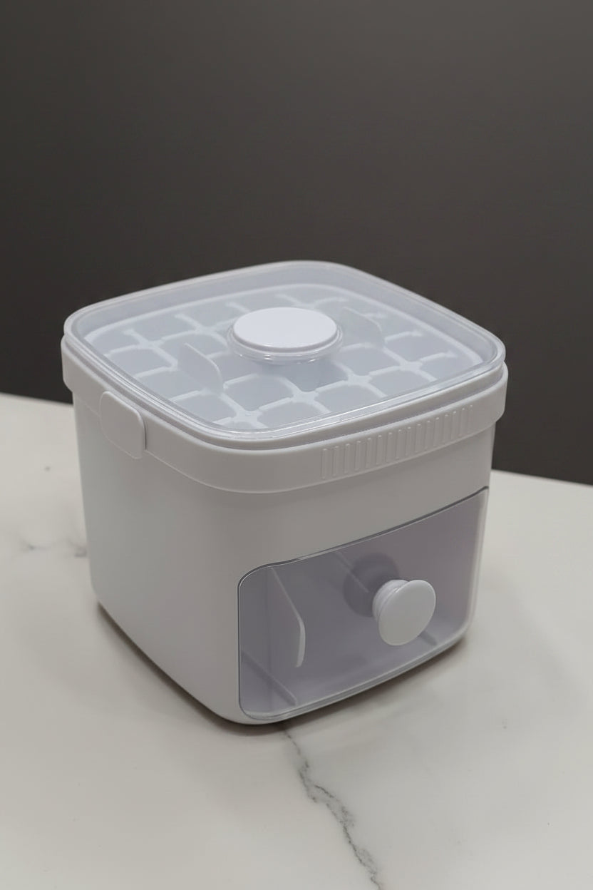 Portable Ice Box – The Perfect Companion for Travel, Camping & Outdoor Adventures